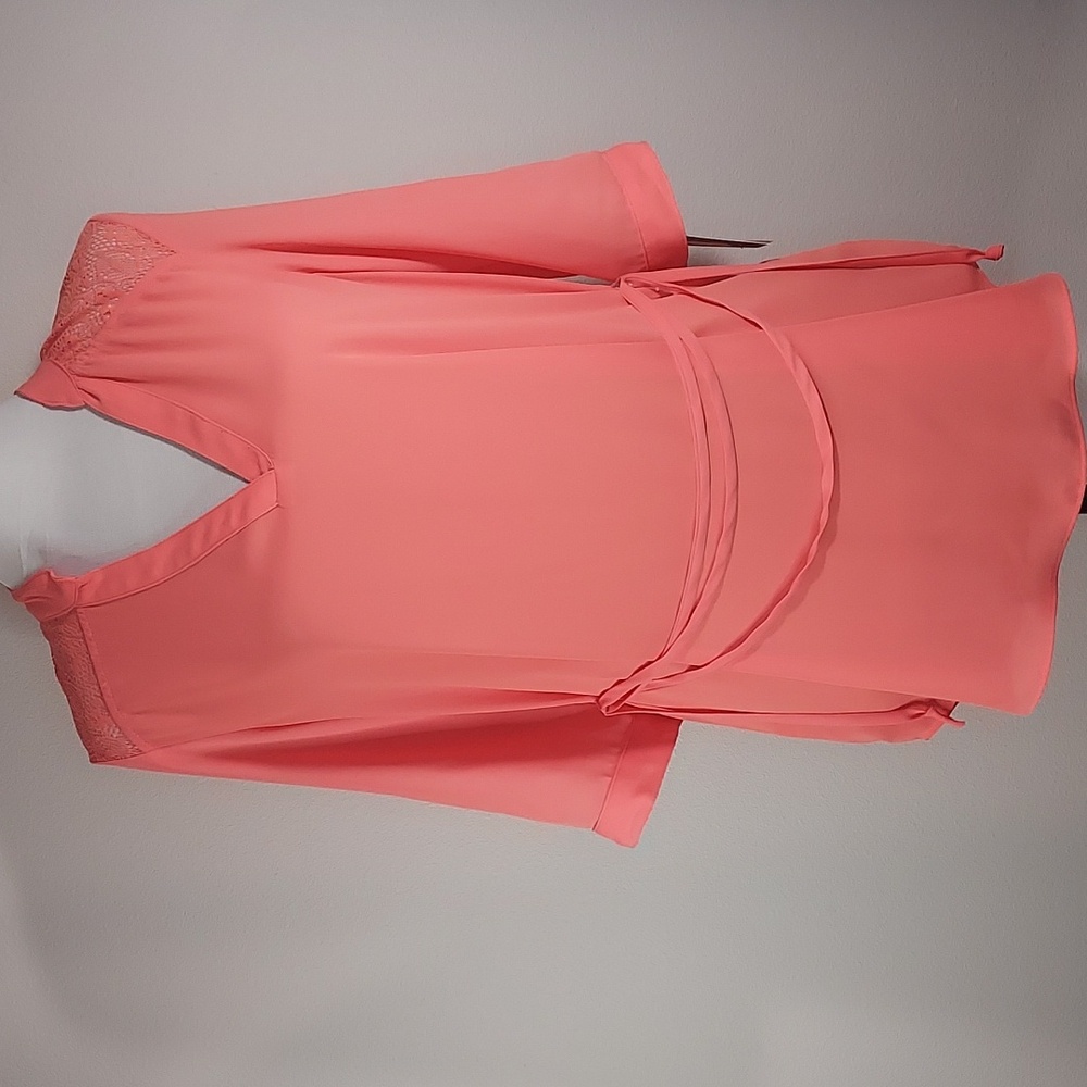IZ Byer Coral Shirt Tail Hem 3/4 Button Up Sleeve Lace Back Shoulders Blouse M